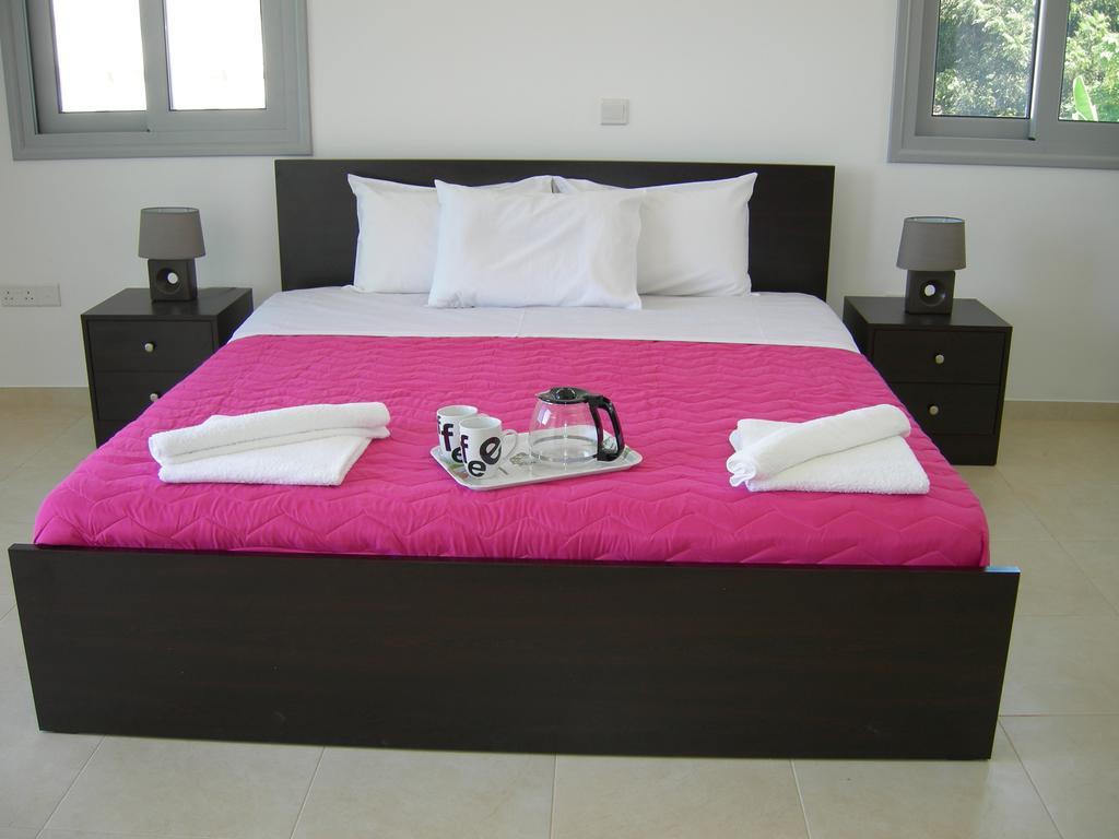 Villa Despoina Paphos ภายนอก รูปภาพ
