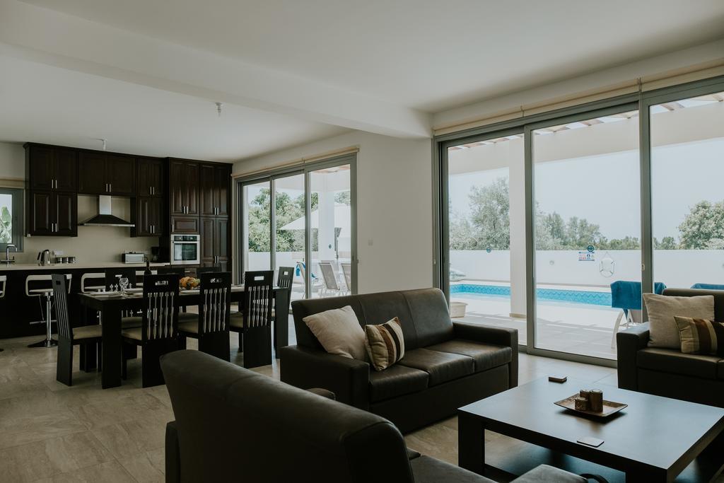 Villa Despoina Paphos ภายนอก รูปภาพ